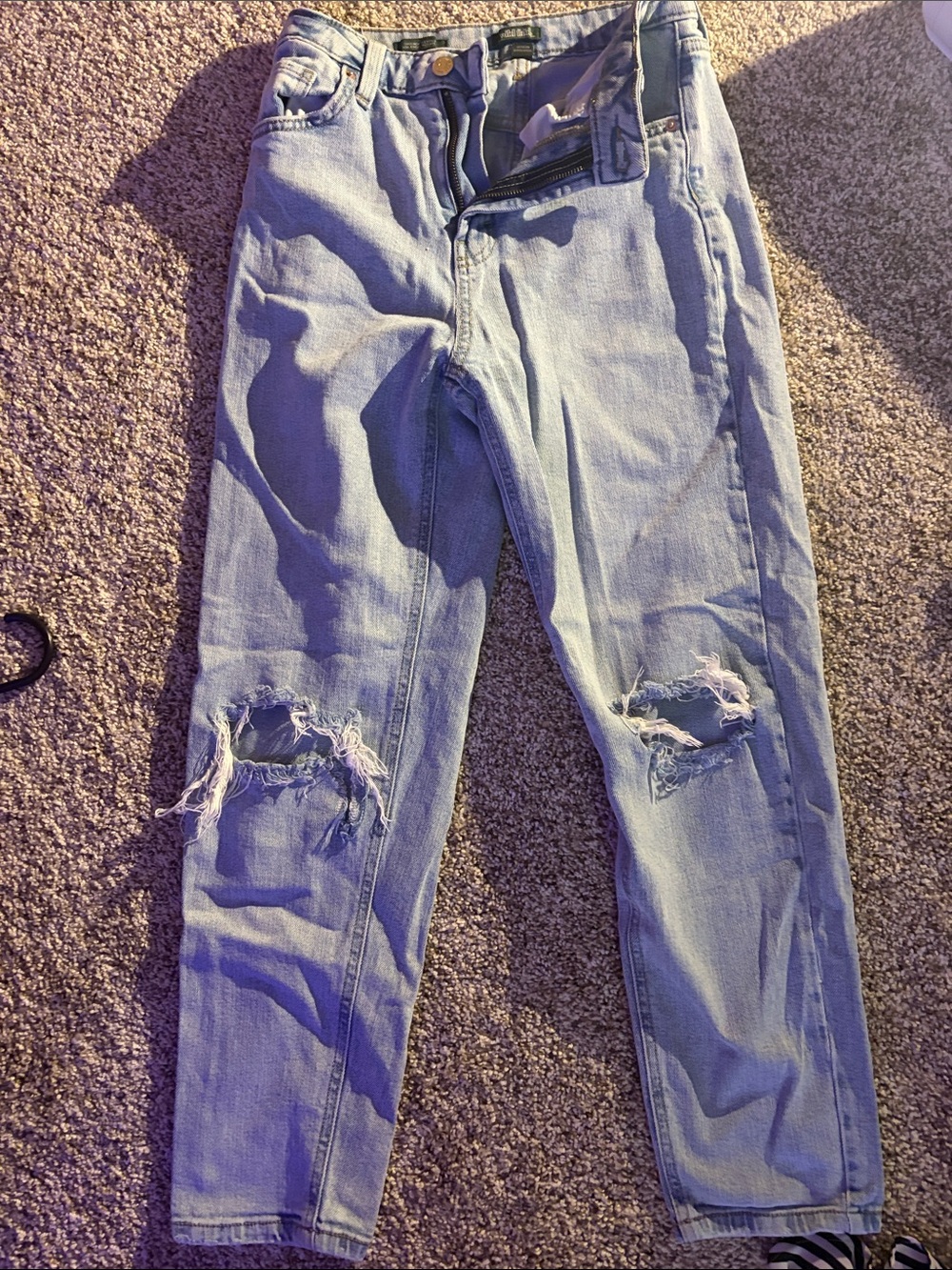 Women’s jeans